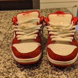 Nike SB dunk valentines day